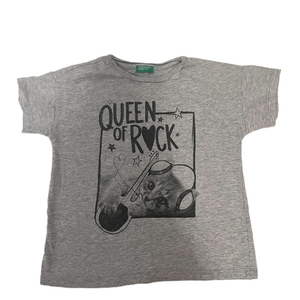 United Colors of Benetton Kids Short Sleeve T-Shirt- Size 3-4 years